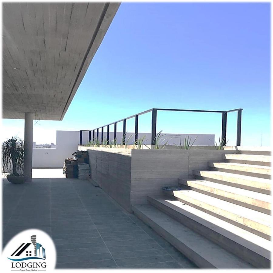 Apto Moderno Con Piscina De Borde Infinito Santa Cruz de La Sierra Eksteriør billede